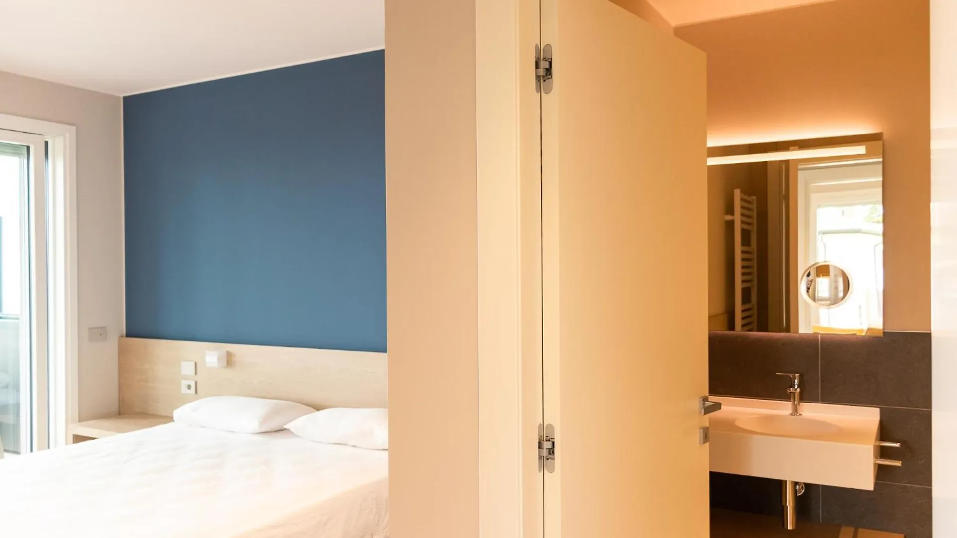 Lido Vista Apartments 拉齐塞
