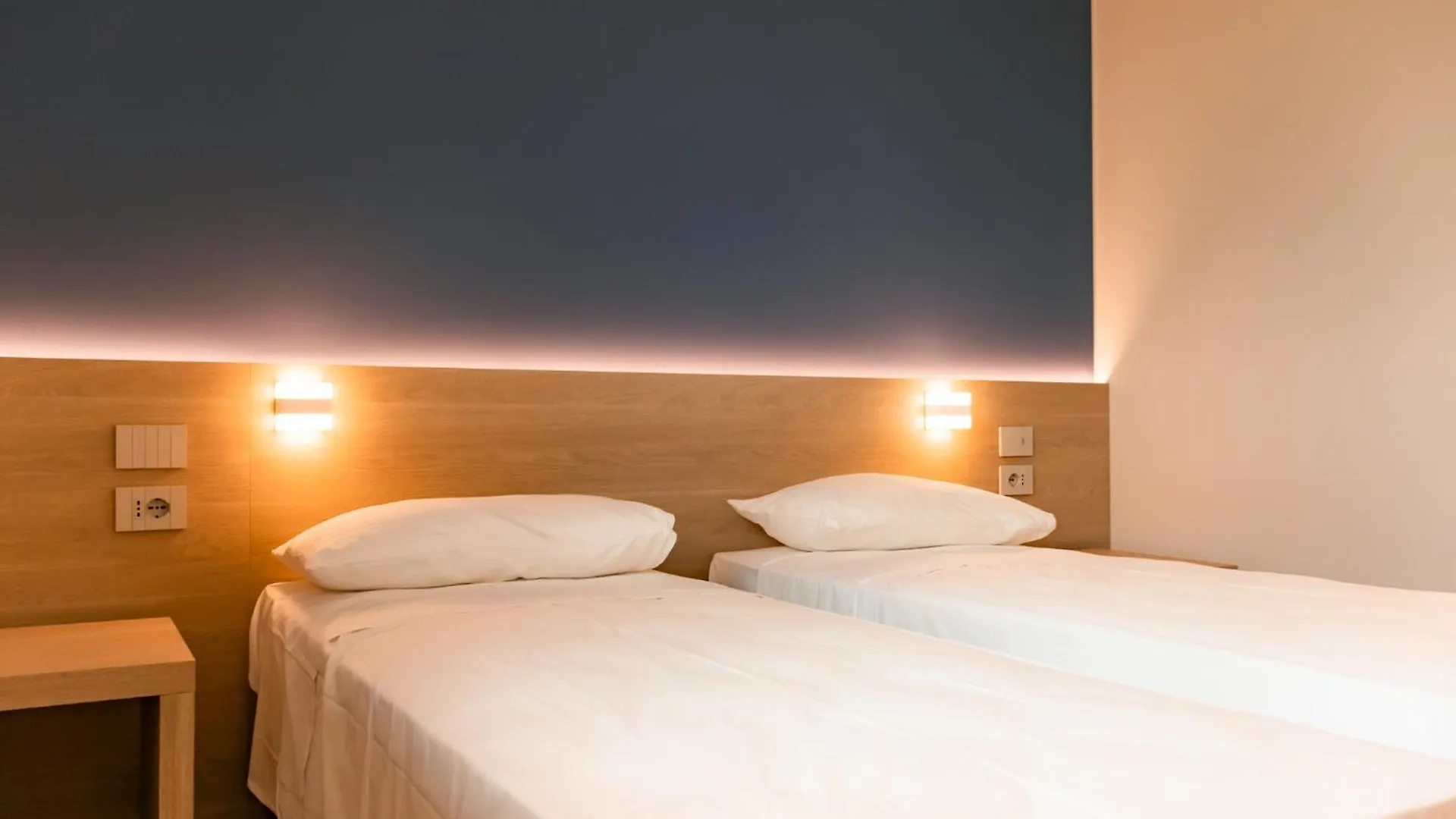 Lido Vista Apartments 拉齐塞